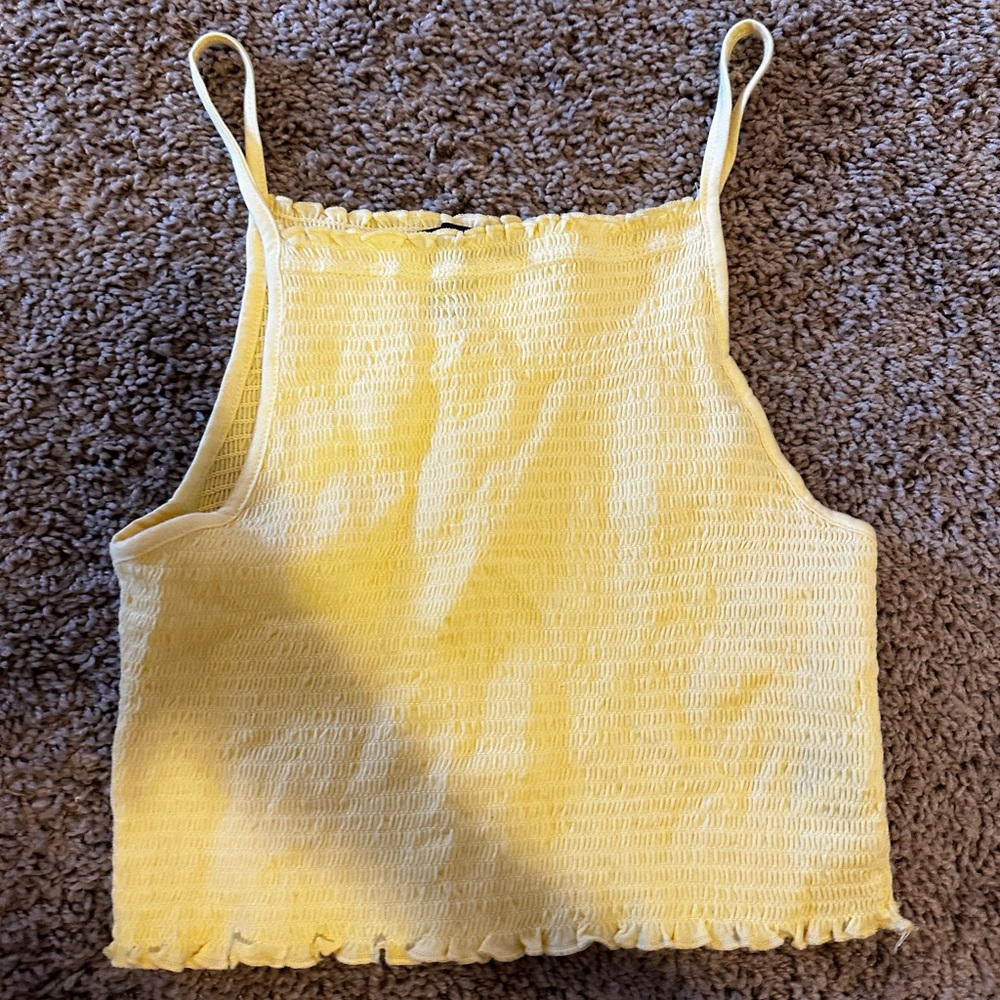 Cute cropped yellow tank top
